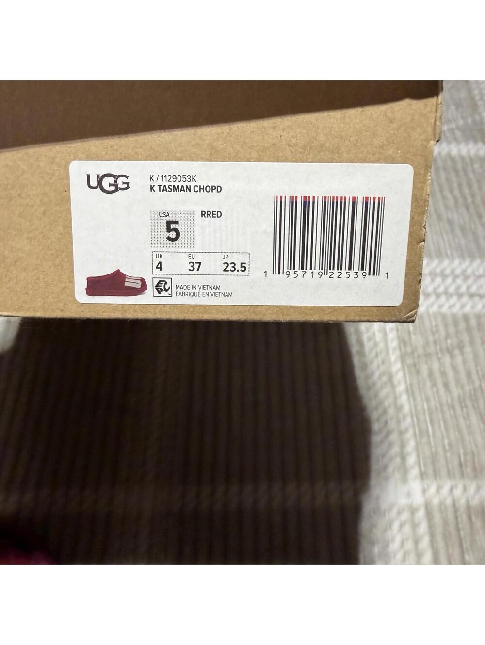 Boys/Girls UGGS Kid's Tasman Chopd Logo Red Maroon Suede Slippers Size 5 - Picture 6 of 6